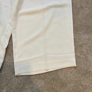 NWT Chicos‎ Women's Straight Crop White Pant Size 3 US Size 16 MSRP $69.95